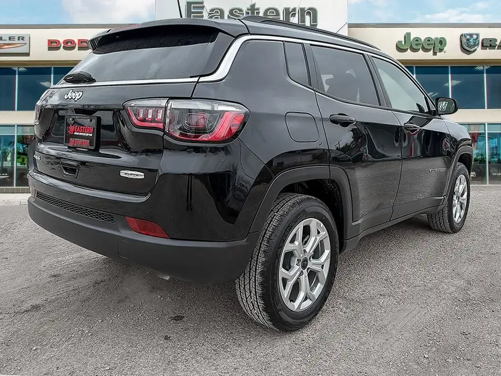 Jeep Compass 2026 photo 5