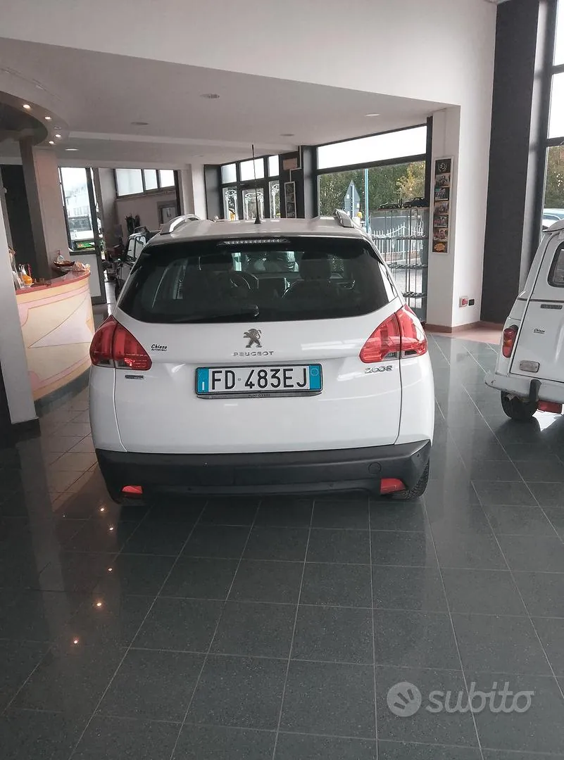 Peugeot 2008 2021 photo 4