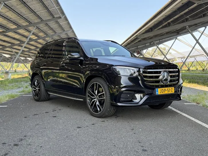 Mercedes-Benz Gls 2025 photo 3