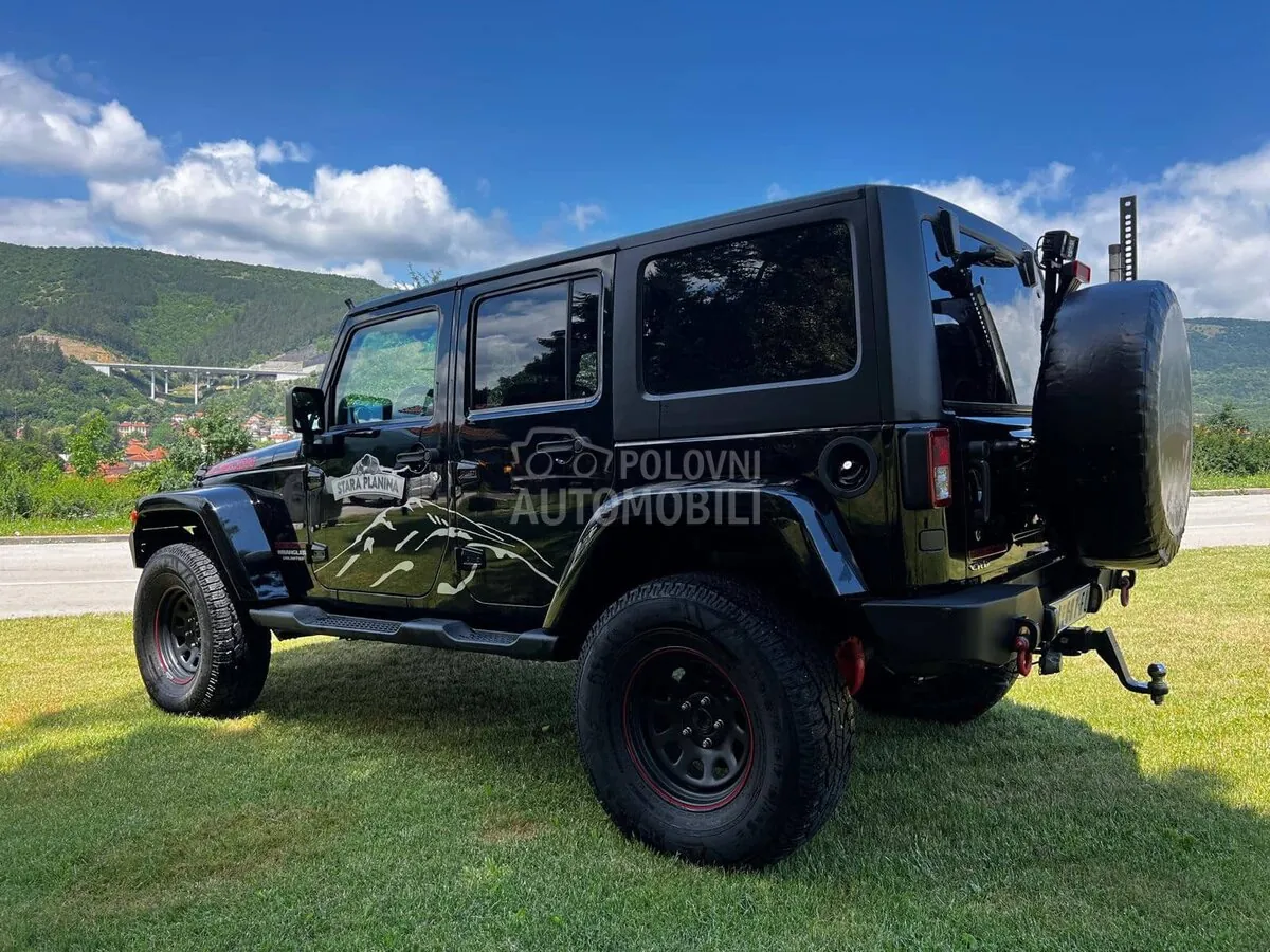 Jeep Wrangler 2013 photo 2