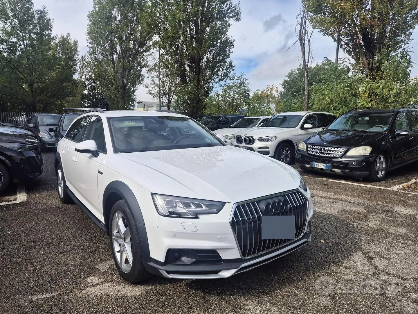 Audi A4 2018 photo 2