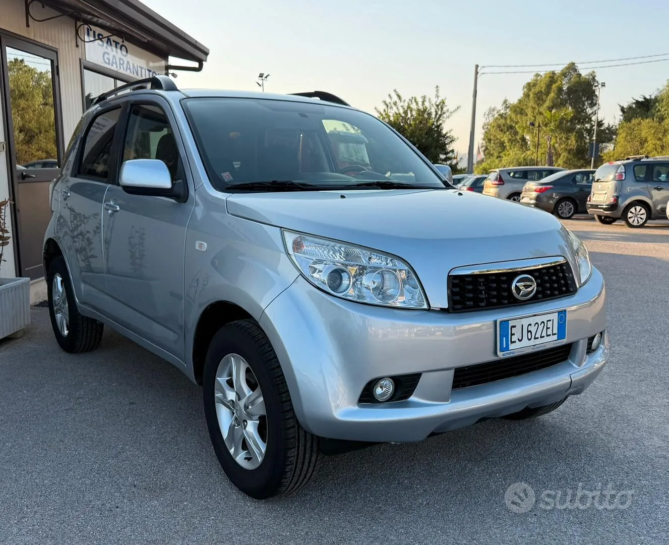 Daihatsu Terios 2011 photo 3
