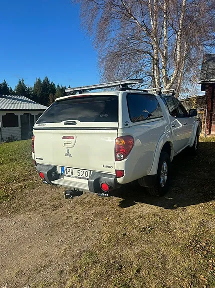 Mitsubishi L200 2011 photo 5