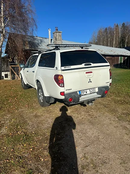 Mitsubishi L200 2011 photo 4