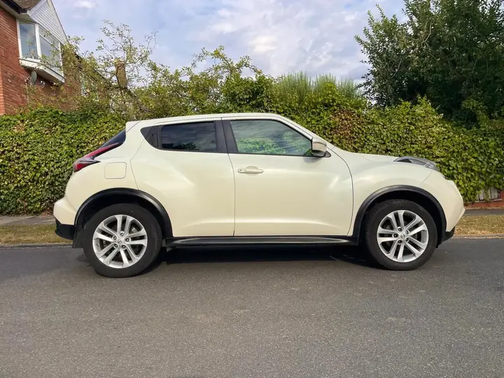 Nissan Juke 2015 photo 5