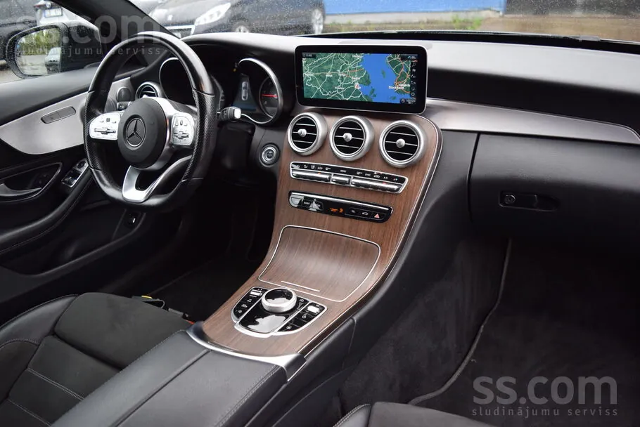 Mercedes-Benz C-Class 2021 photo 5
