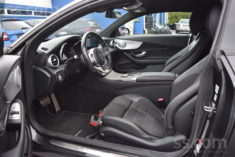 Mercedes-Benz C-Class 2021 photo 3