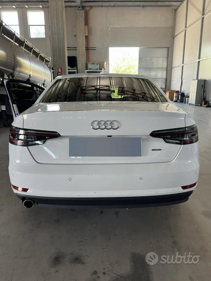 Audi A4 2018 photo 5