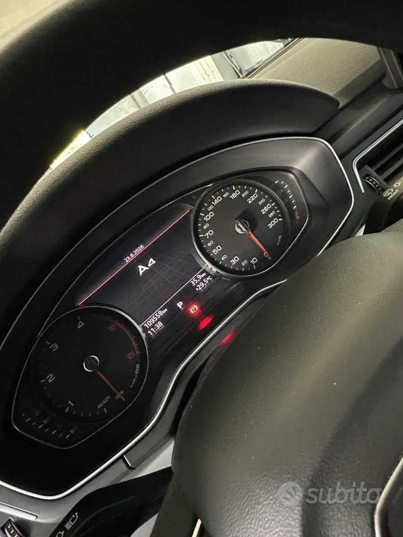 Audi A4 2018 photo 4