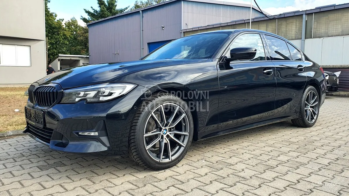 BMW 318 2021 photo 2
