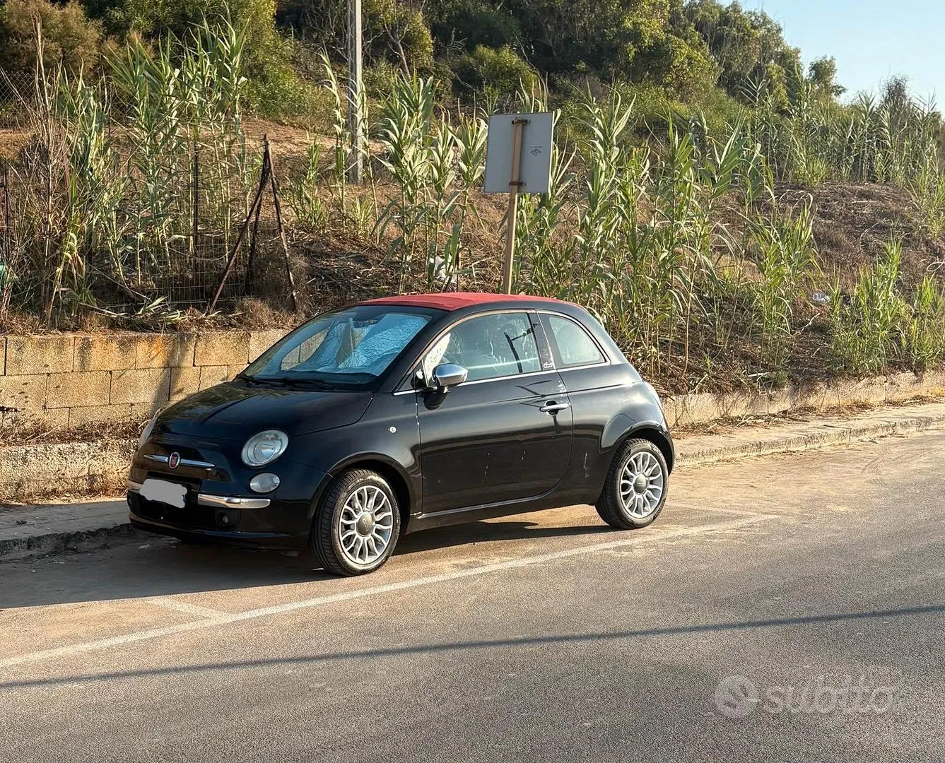 Fiat 500 Cabrio 2012 photo 2