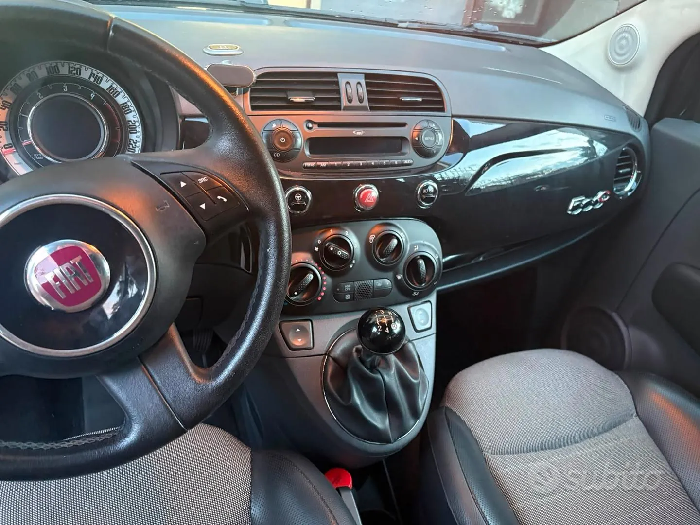 Fiat 500 Cabrio 2012 photo 3