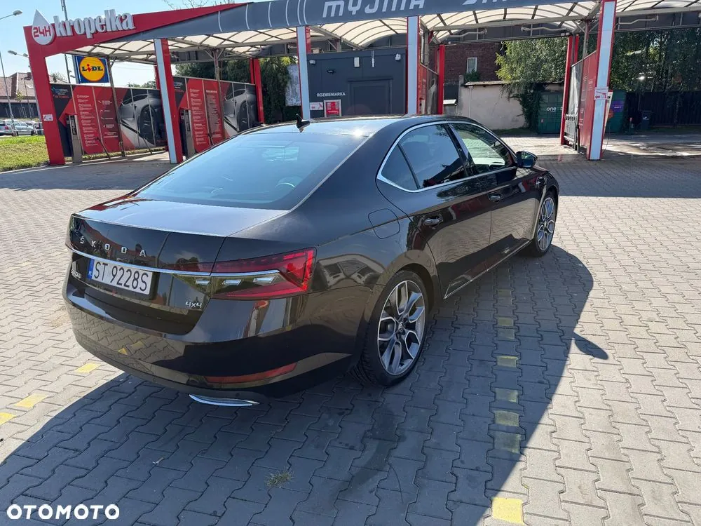 Skoda Superb 2020 photo 5