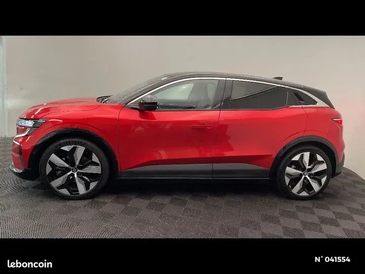 Renault Megane 2023 photo 2
