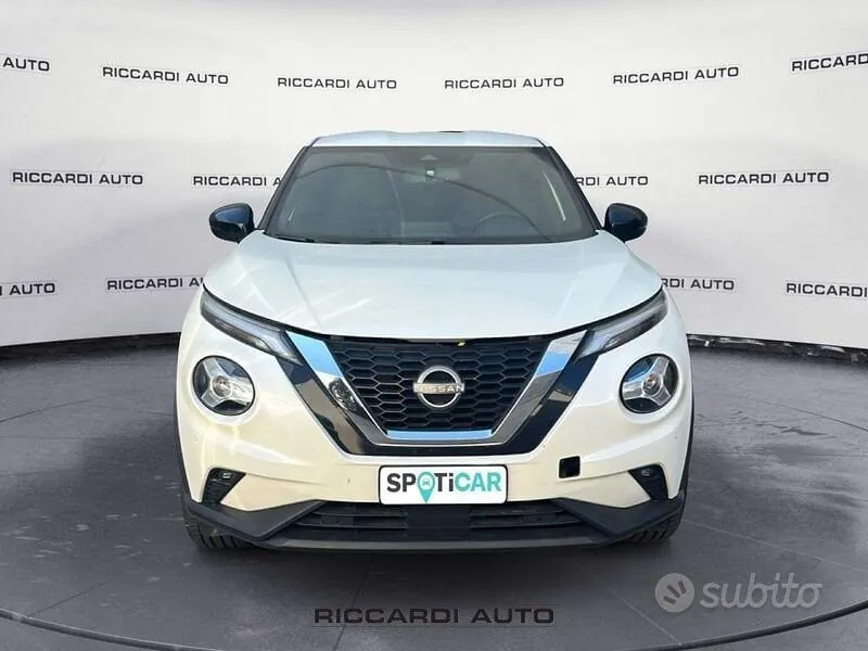 Nissan Juke 2023 photo 2