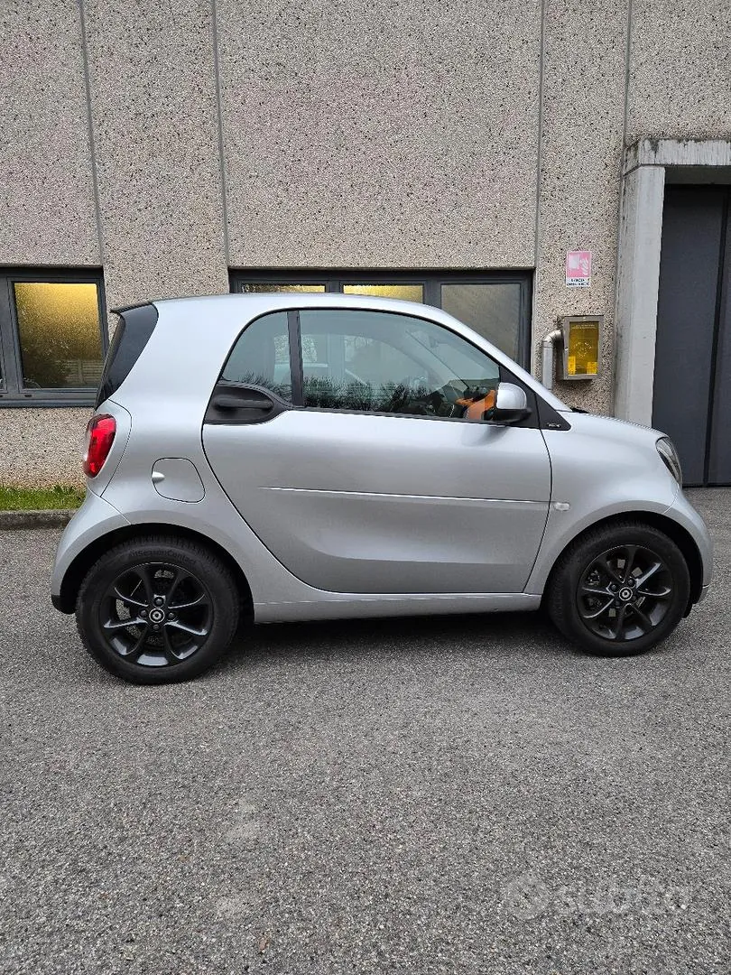 Smart Fortwo 2015 photo 2