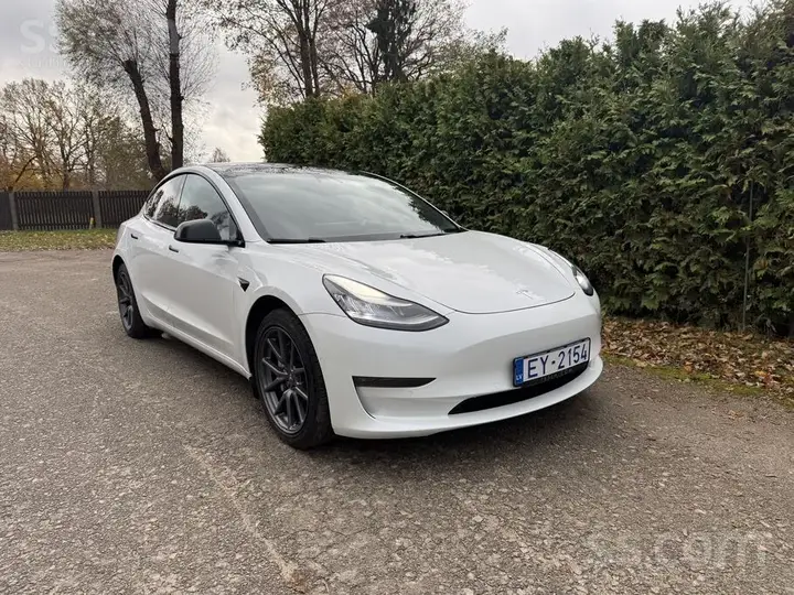 Tesla Model 3 2020 photo 5