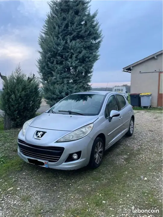 Peugeot 207