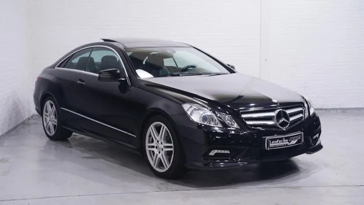 Mercedes-Benz E-Class 2012 photo 3