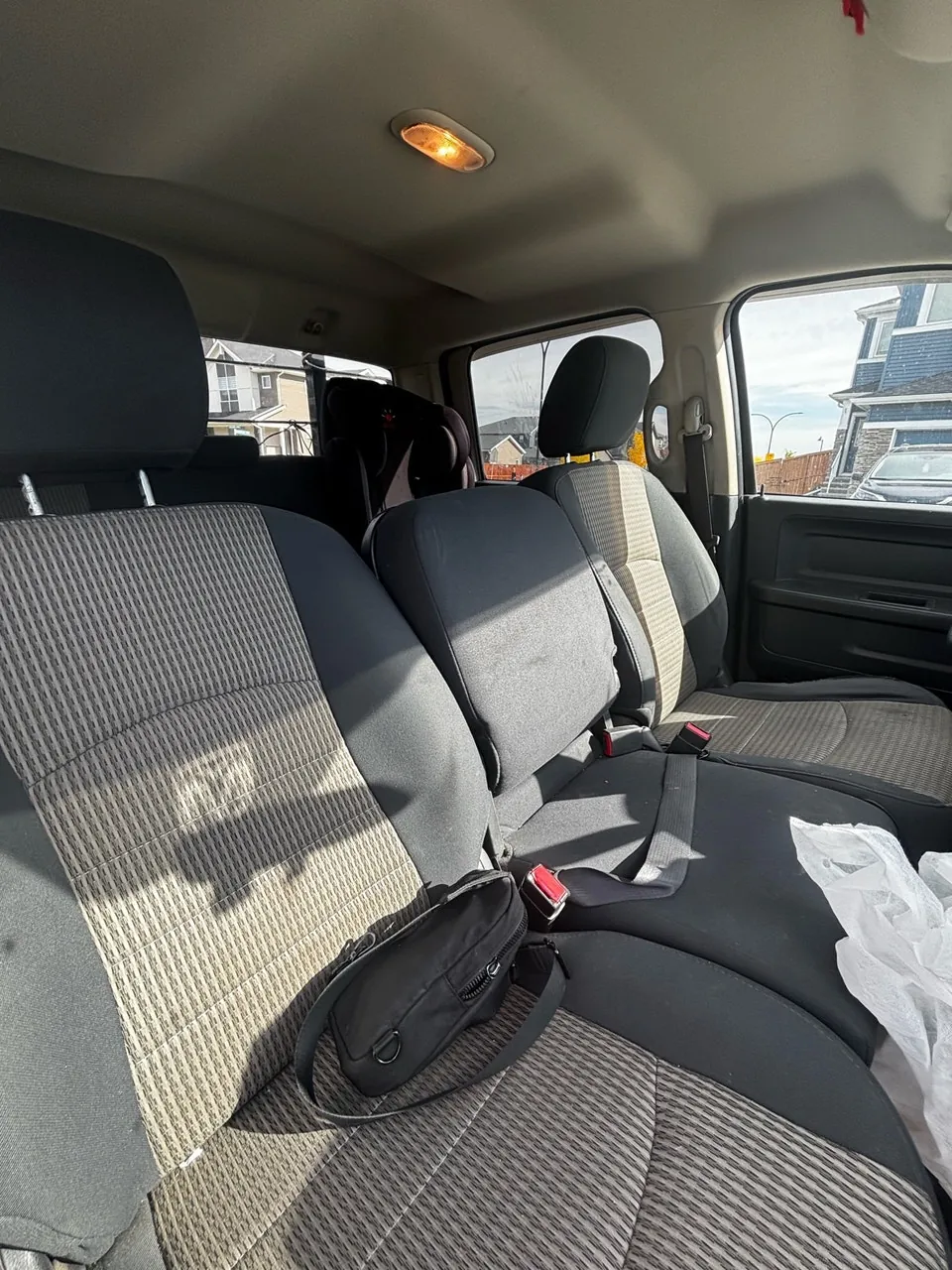 Dodge Ram 1500 2012 photo 3