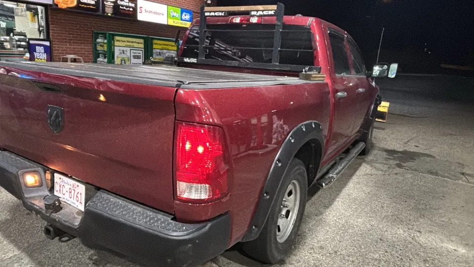 Dodge Ram 1500 2012 photo 5