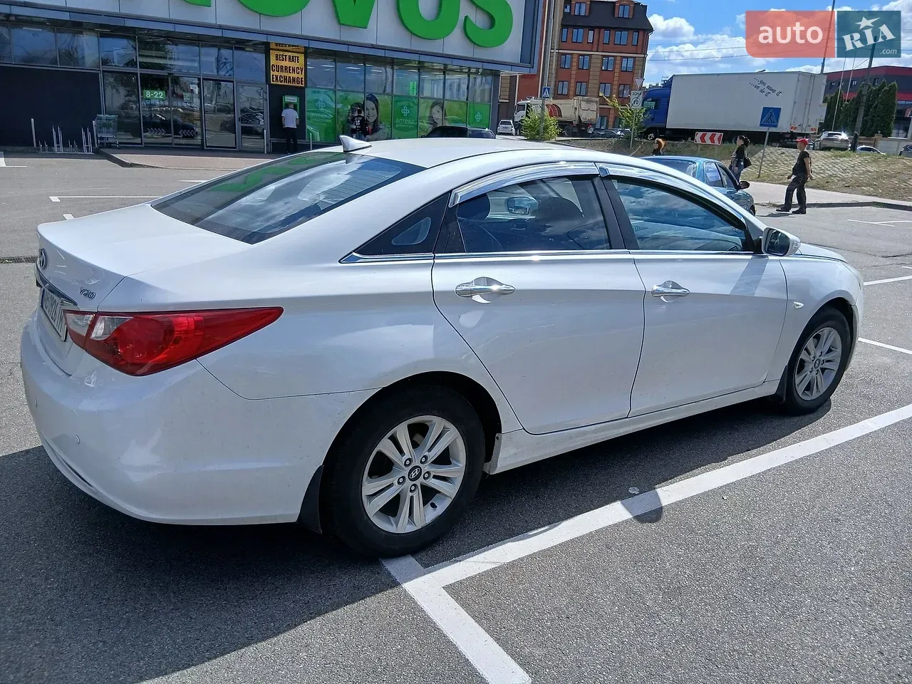 Hyundai Sonata 2010 photo 5