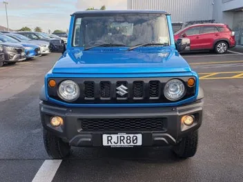 Suzuki Jimny 2025 photo 4
