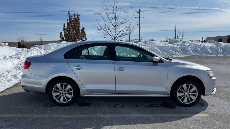 Volkswagen Jetta 2015 photo 3