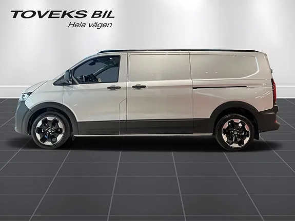 Volkswagen Transporter 2025 photo 2