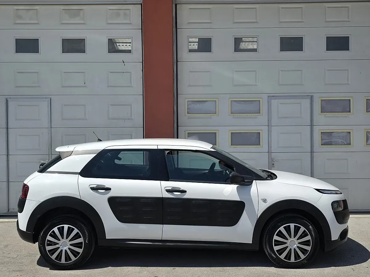 Citroen C4 Cactus 2015 photo 3
