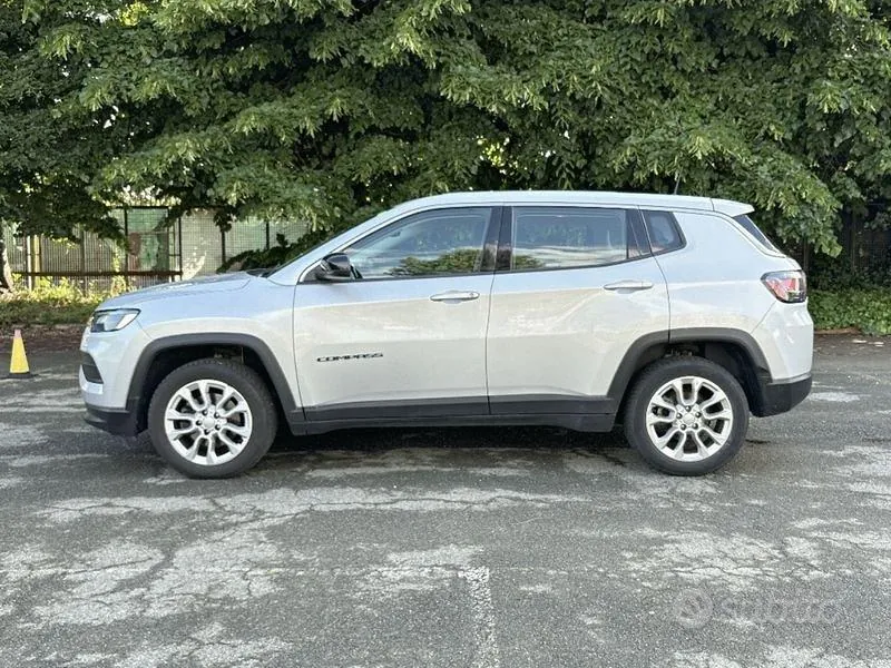 Jeep Compass 2022 photo 2