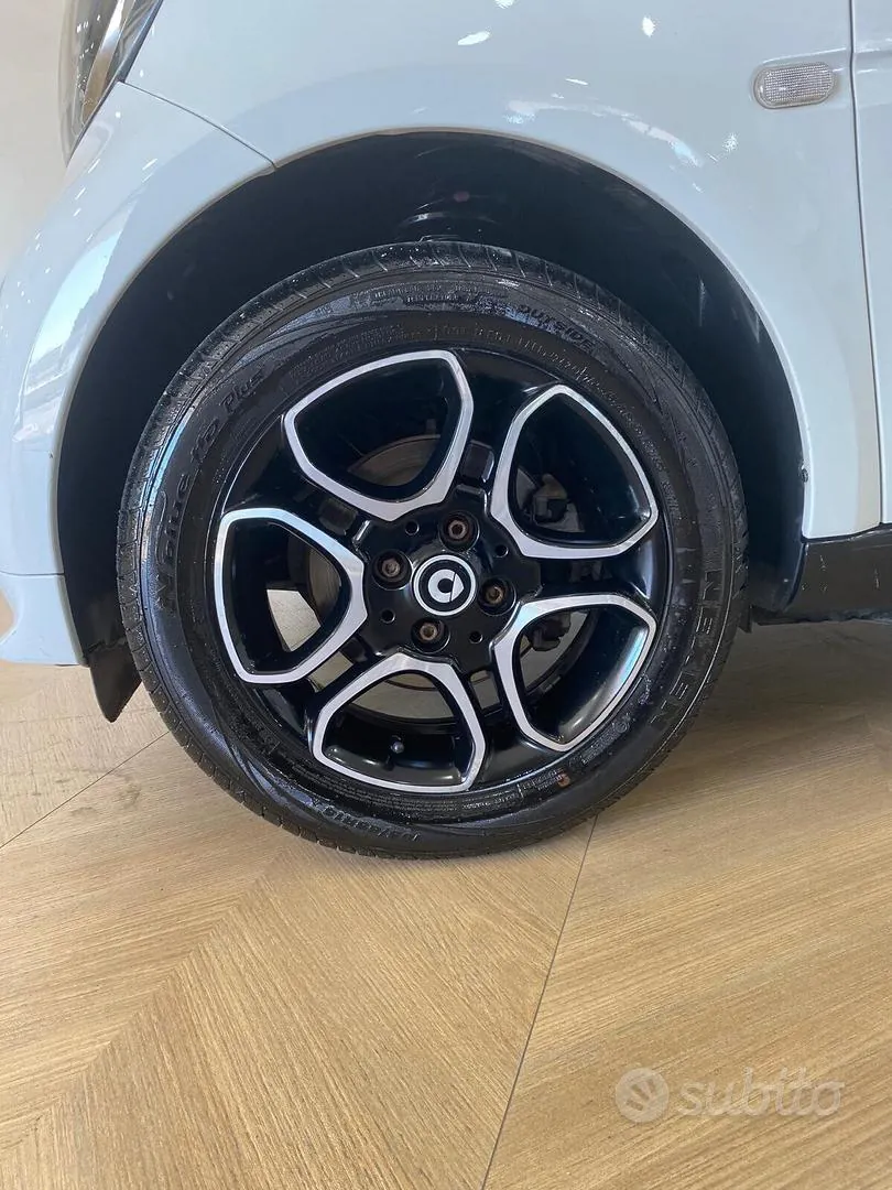 Smart Fortwo 2018 photo 5