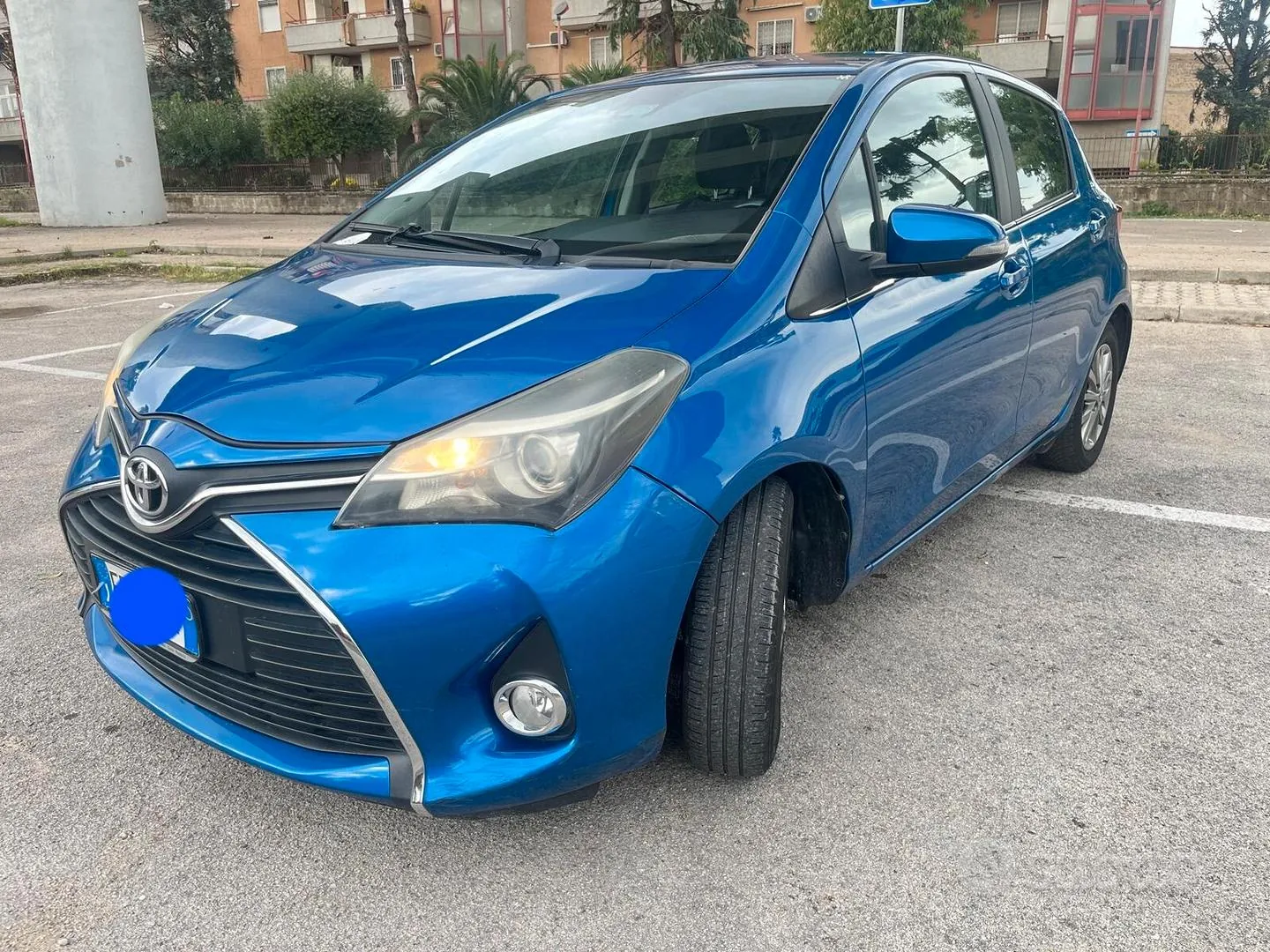 Toyota Yaris 2017 photo 2