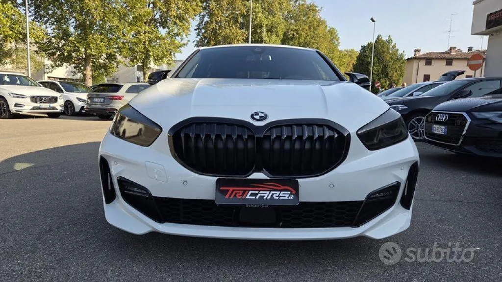 BMW 118D 2020 photo 2