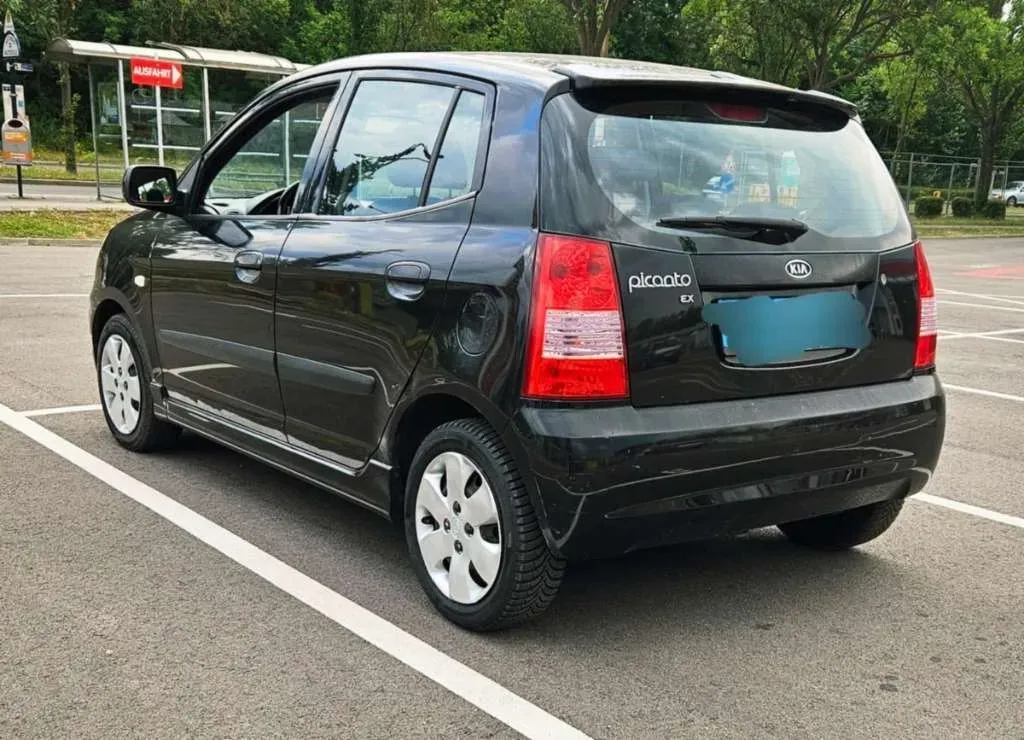 Kia Picanto 2005 photo 2