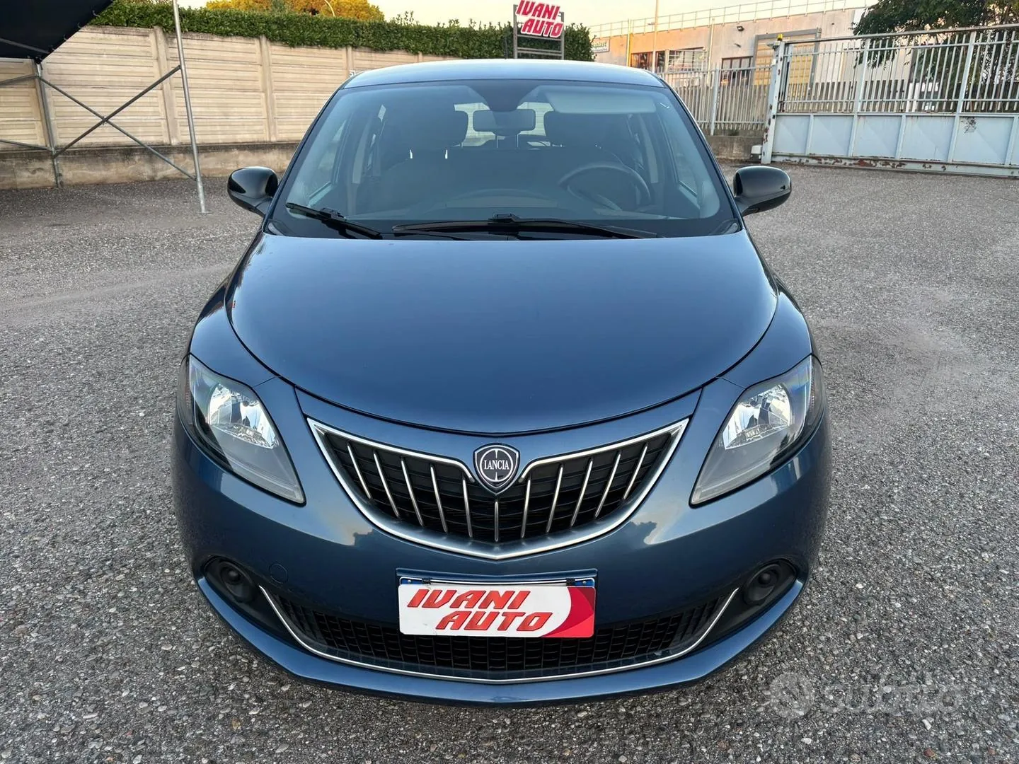 Lancia Ypsilon