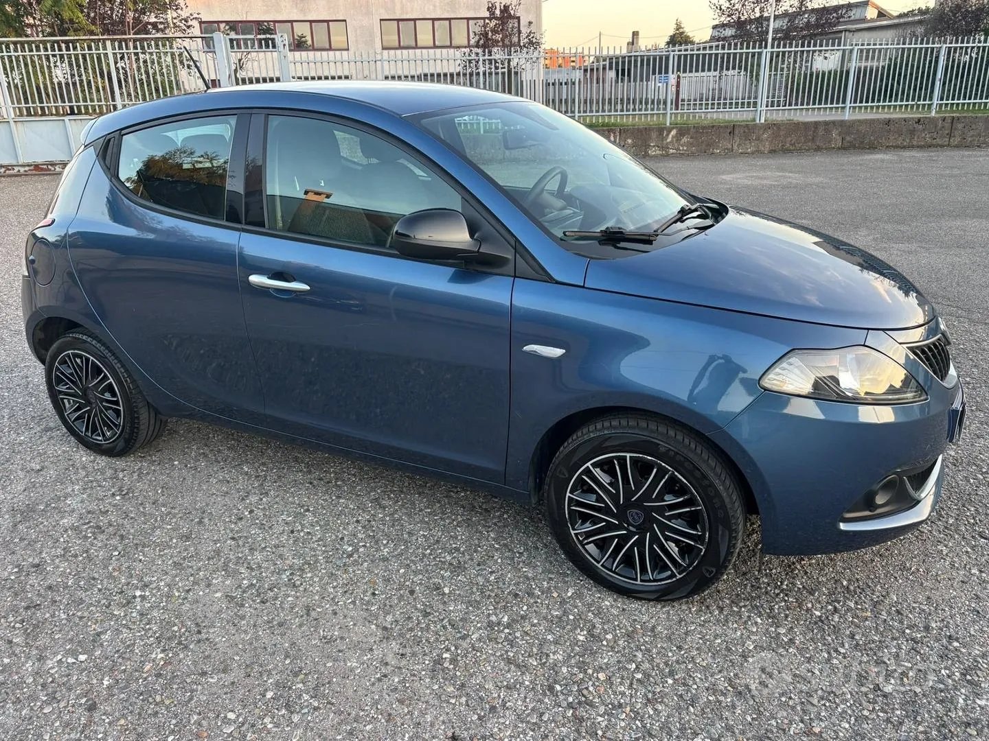 Lancia Ypsilon 2022 photo 4