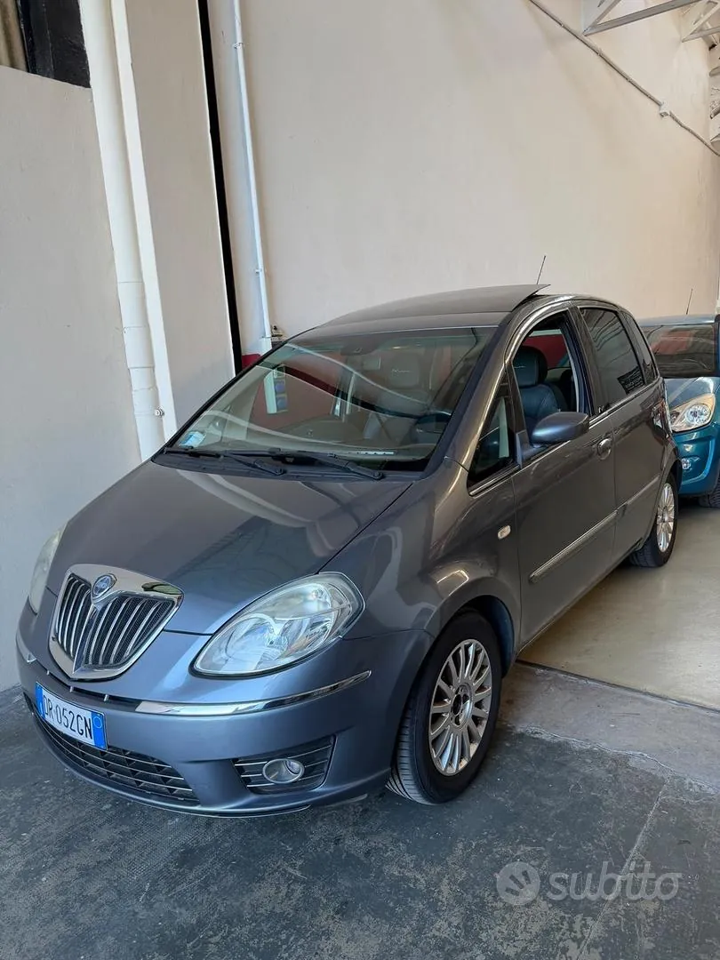 Lancia Musa 2008 photo 3