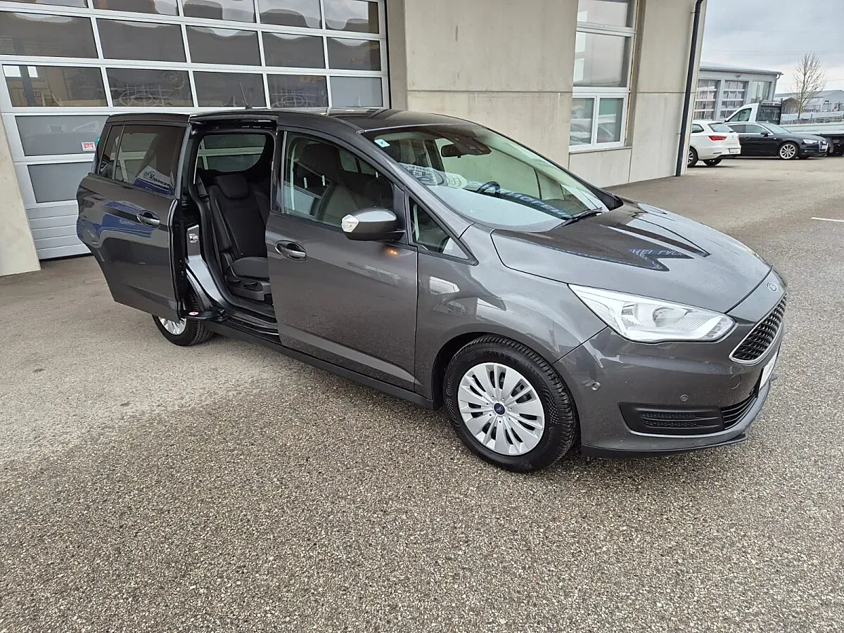 Ford C-Max 2019 photo 2