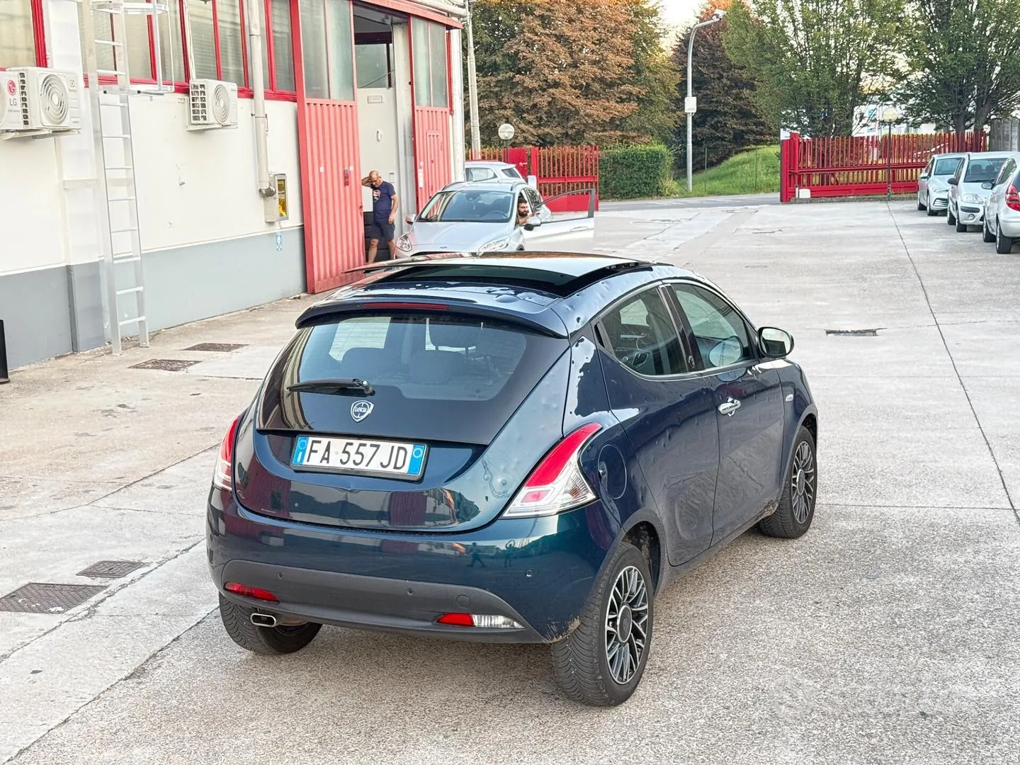 Lancia Ypsilon 2015 photo 4