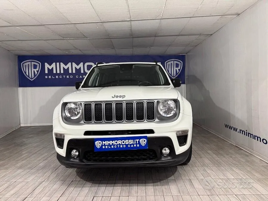 Jeep Renegade 2023 photo 2