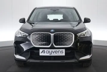BMW Ix1 2024 photo 2
