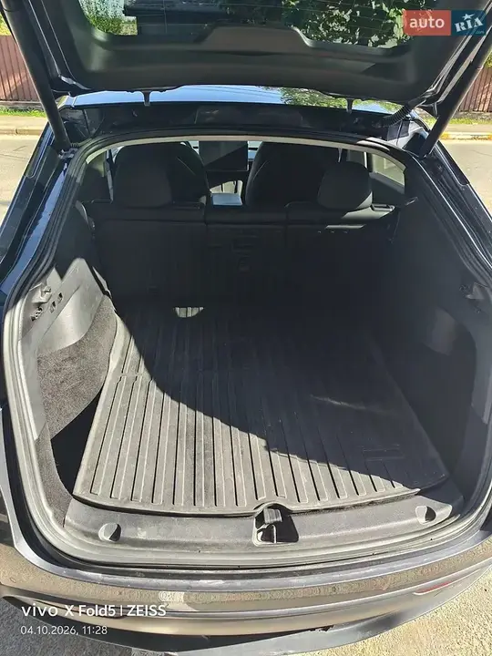 Tesla Model Y 2022 photo 3