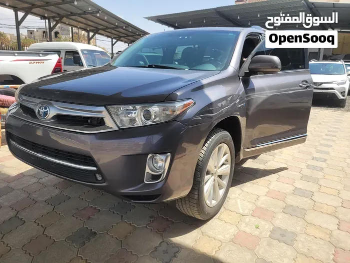 Toyota Highlander 2011 photo 4
