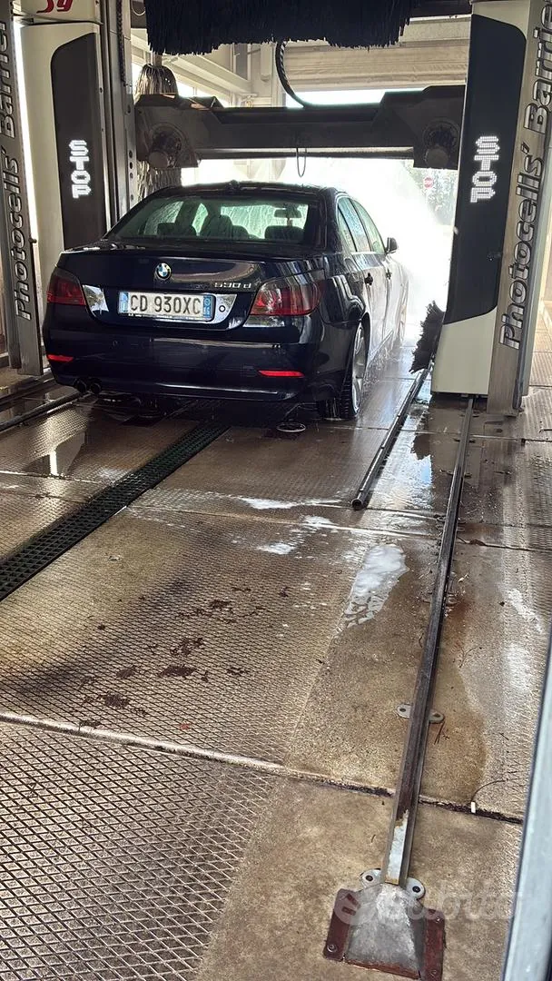 BMW 530D 2003 photo 2