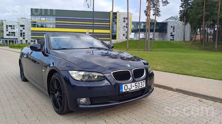 BMW 320 2009 photo 4