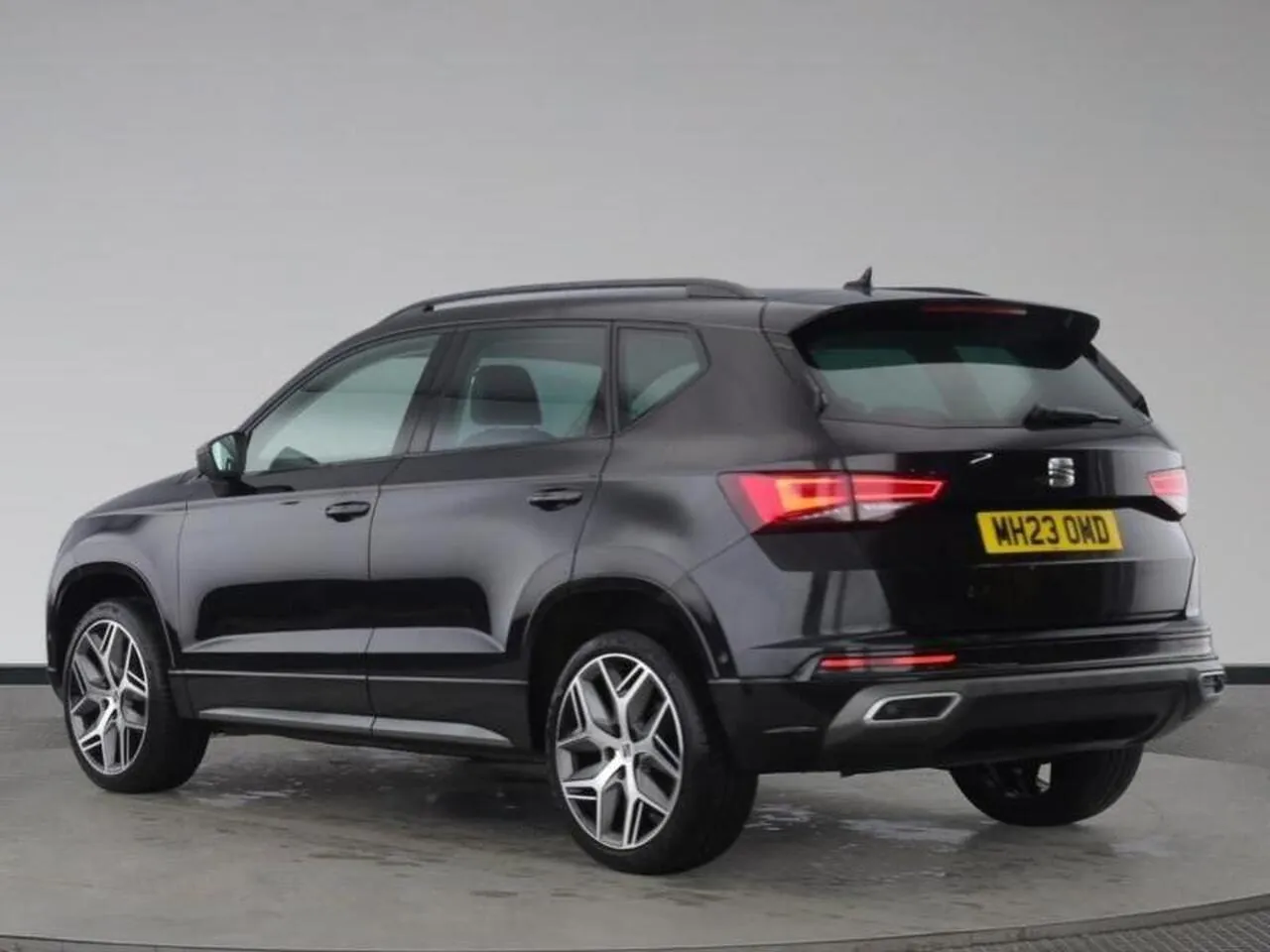 Seat Ateca 2023 photo 3