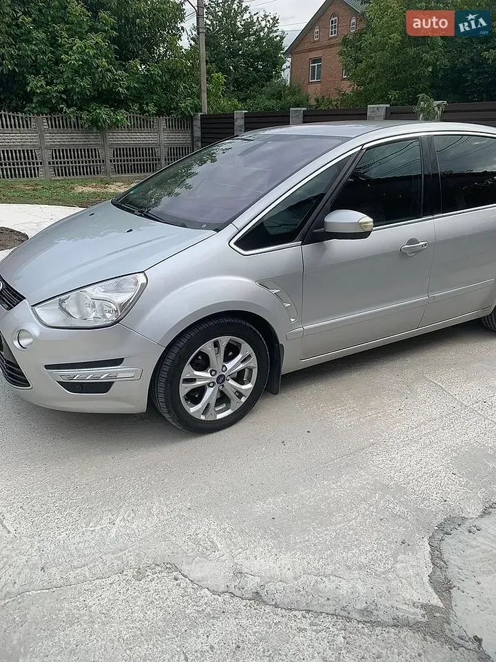 Ford S-Max 2013 photo 5