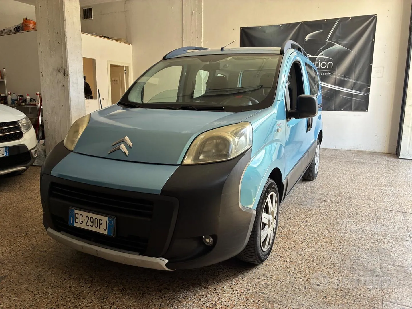 Citroen Nemo 2011 photo 2