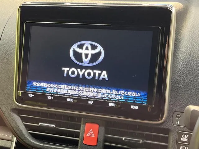 Toyota Esquaia 2021 photo 3
